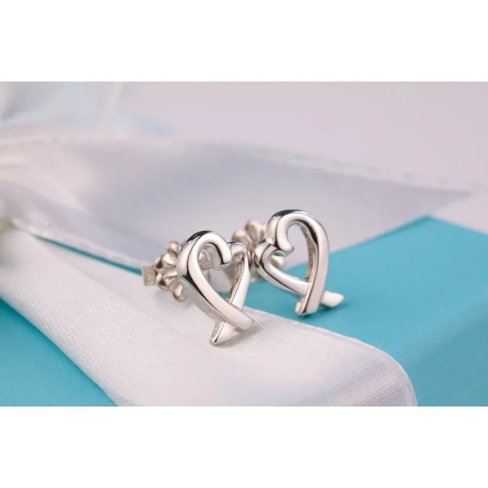 Tiffany & Co. Paloma Picasso Loving Heart Stud Earrings in Sterling Silver 10mm - Picture 5 of 8